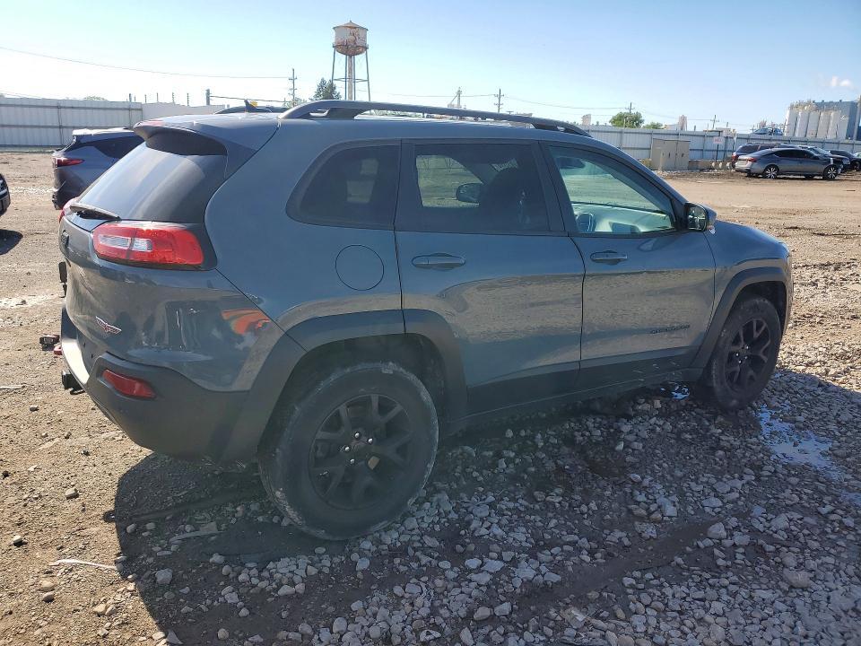 2015 JEEP CHEROKEE TRAILHAWK — Фото 3 из 13