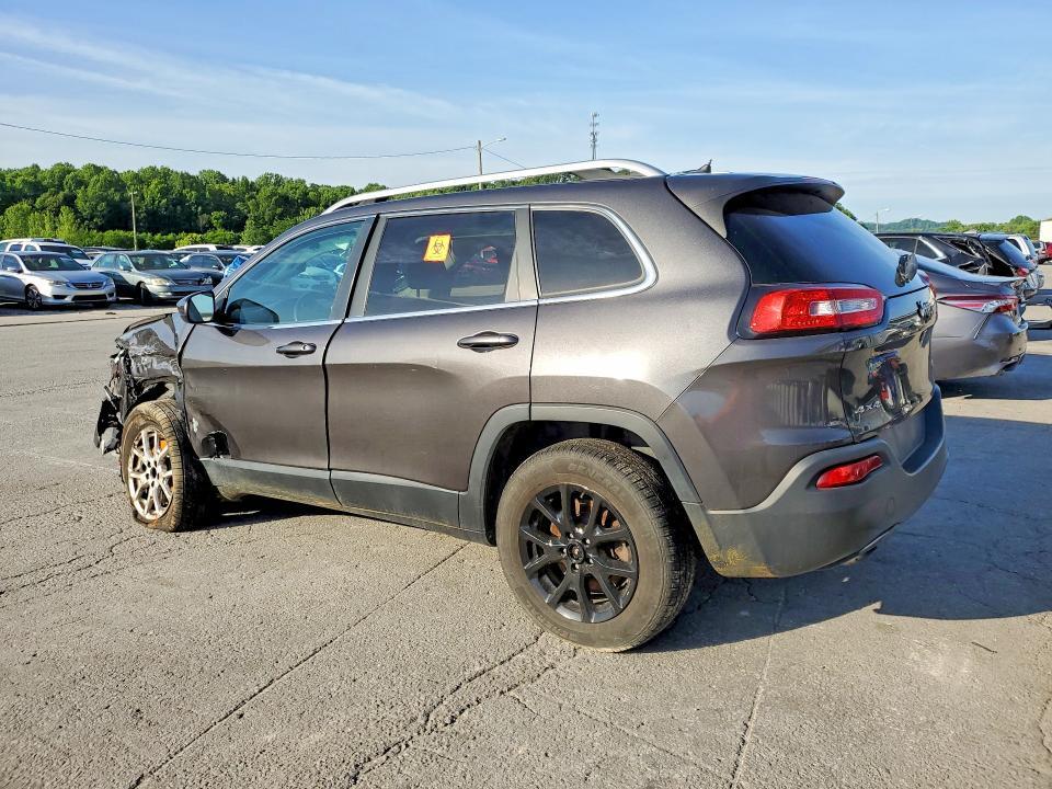 2015 JEEP CHEROKEE LATITUDE — Фото 2 из 13