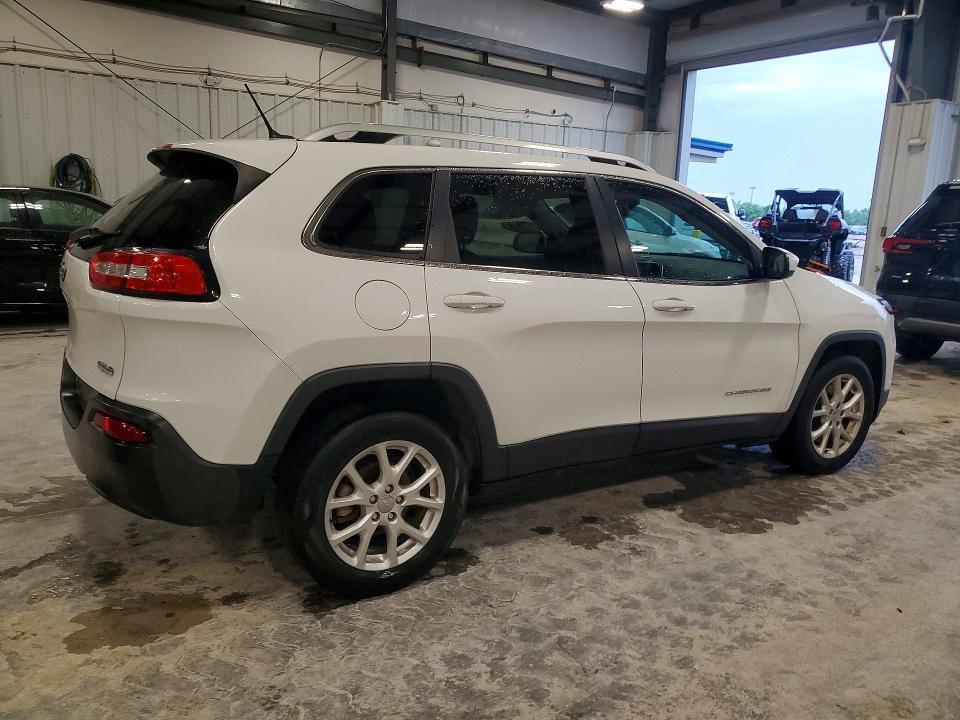 1C4PJLCBXFW597481 2015 JEEP CHEROKEE photo no. 3
