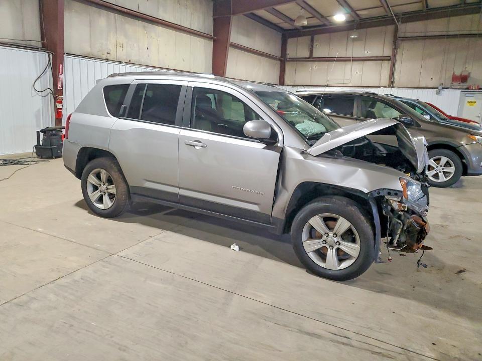 1C4NJDEB4FD120678 2015 JEEP COMPASS photo no. 4