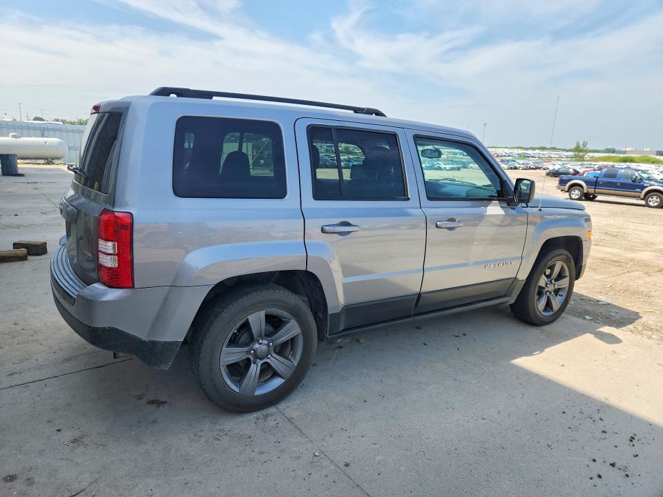 2015 JEEP PATRIOT LATITUDE — Фото 3 из 13