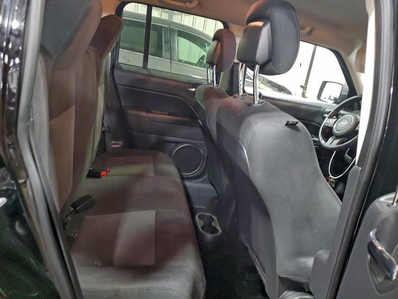 2015 JEEP PATRIOT LATITUDE — Фото 10 из 13