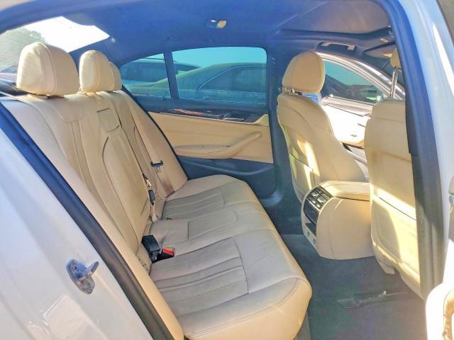 2017 BMW 540 I — Фото 10 из 12