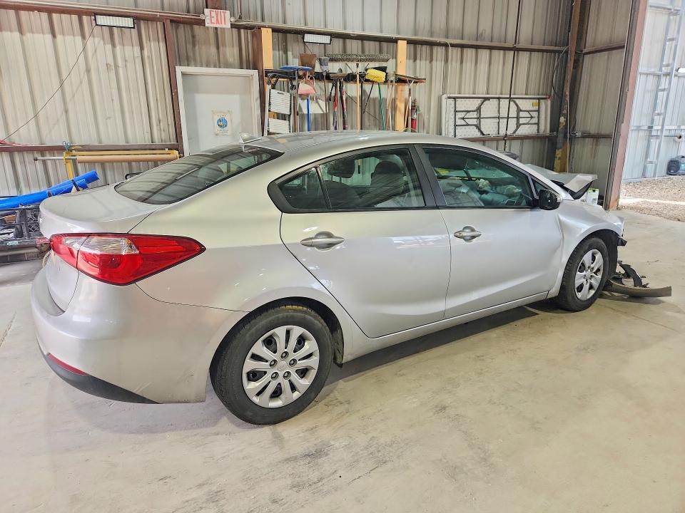 2015 KIA FORTE — Фото 3 из 12