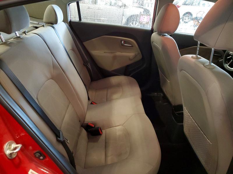 2015 KIA RIO LX — Фото 10 из 12