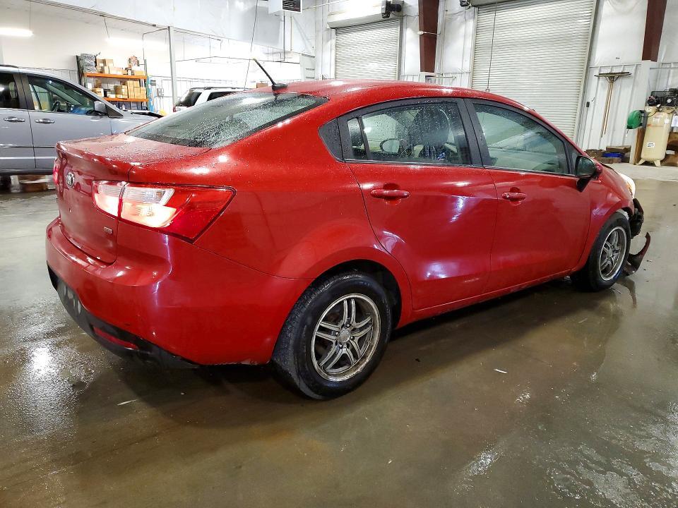 2015 KIA RIO LX — Фото 3 из 12