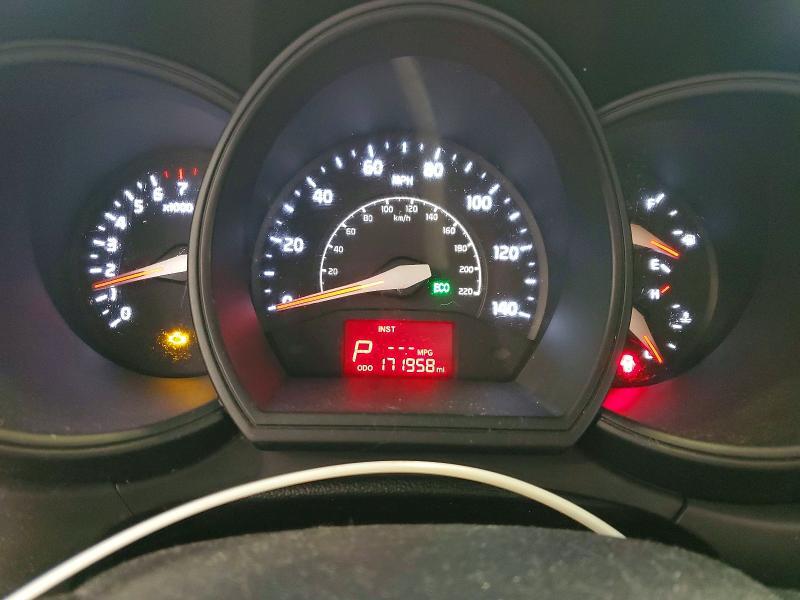 2015 KIA RIO LX — Фото 9 из 12