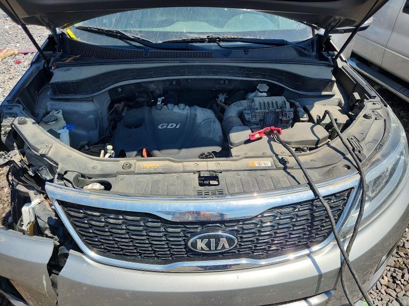 2015 KIA SORENTO LX — Фото 11 из 12