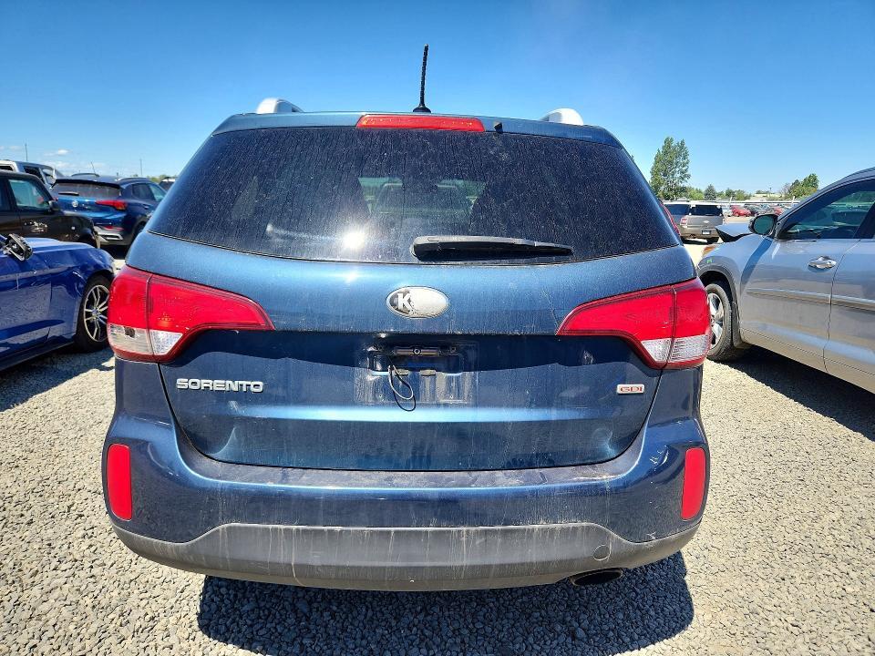 2015 KIA SORENTO LX — Фото 6 из 13