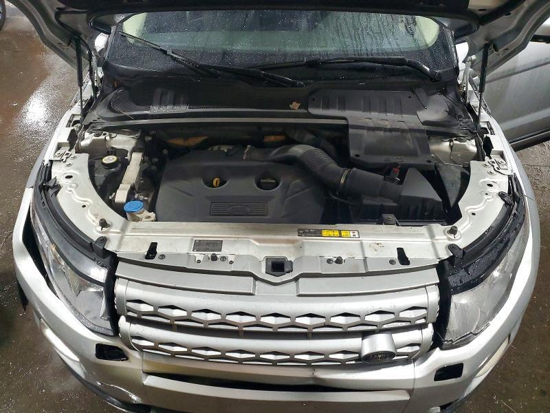 2015 LAND ROVER RANGE ROVER EVOQUE PURE PREMIUM — Фото 12 из 13