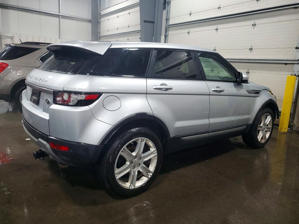 2015 LAND ROVER RANGE ROVER EVOQUE PURE PREMIUM — Фото 3 из 13