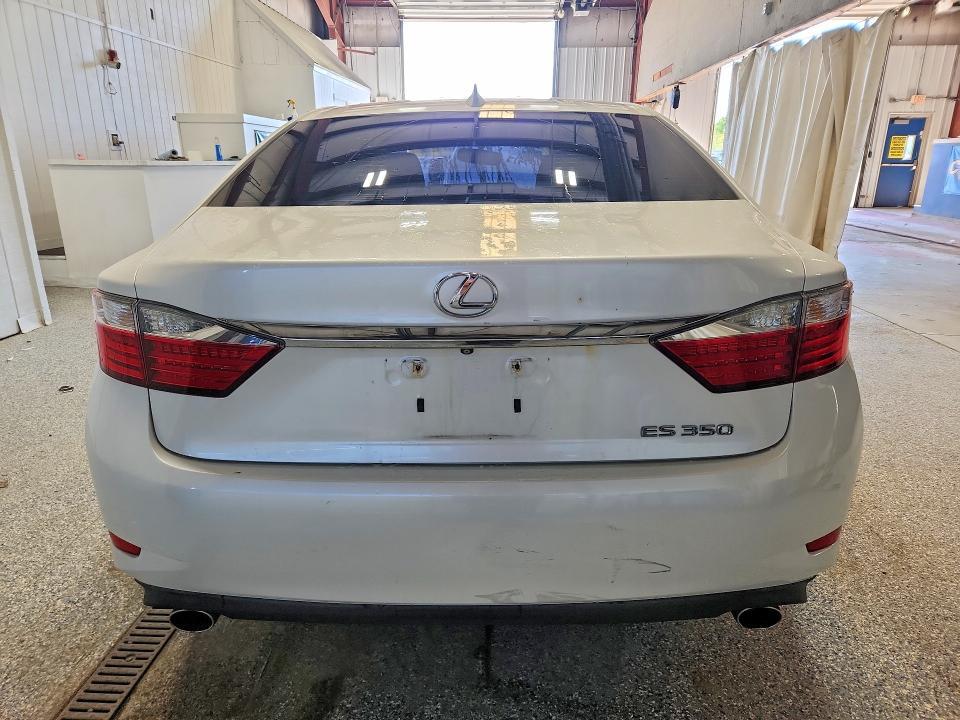 2015 LEXUS ES 350 — Фото 6 из 12