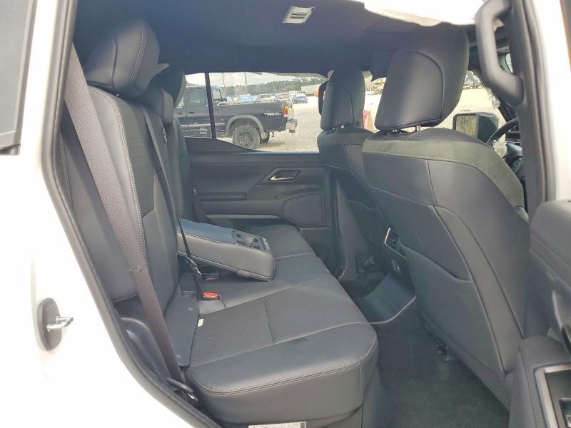 2025 LEXUS GX 550 — Фото 11 из 13