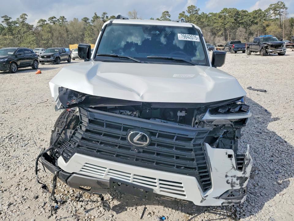 2025 LEXUS GX 550 — Фото 5 из 13