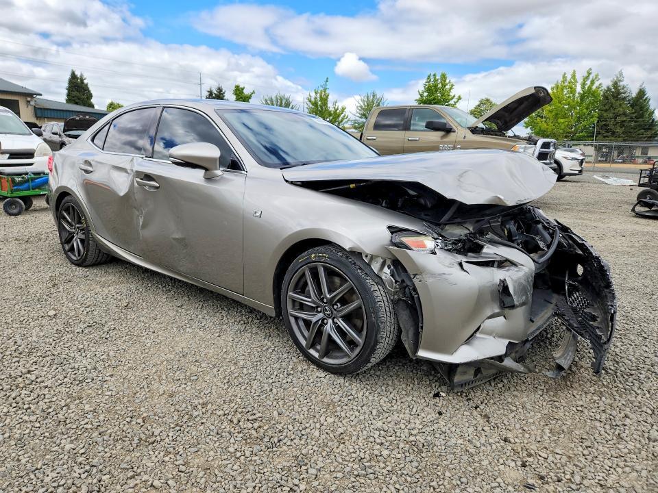 2015 LEXUS IS 350 — Фото 4 из 12