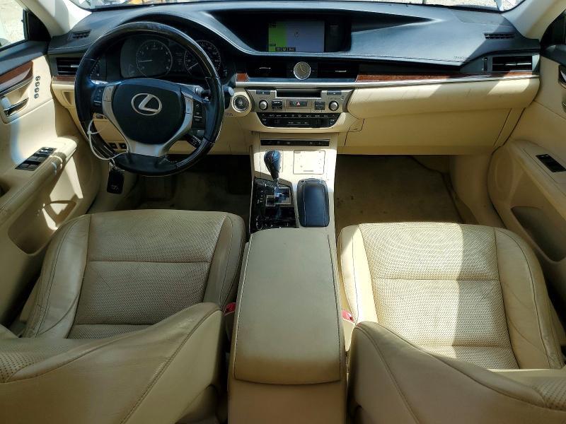 2015 LEXUS ES 350 — Фото 8 из 12