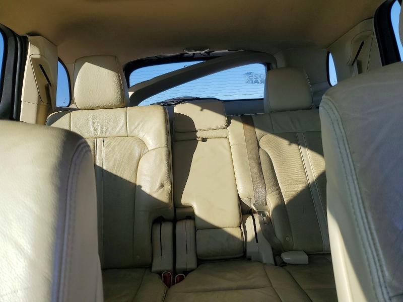 2015 LINCOLN MKT — Фото 10 из 13