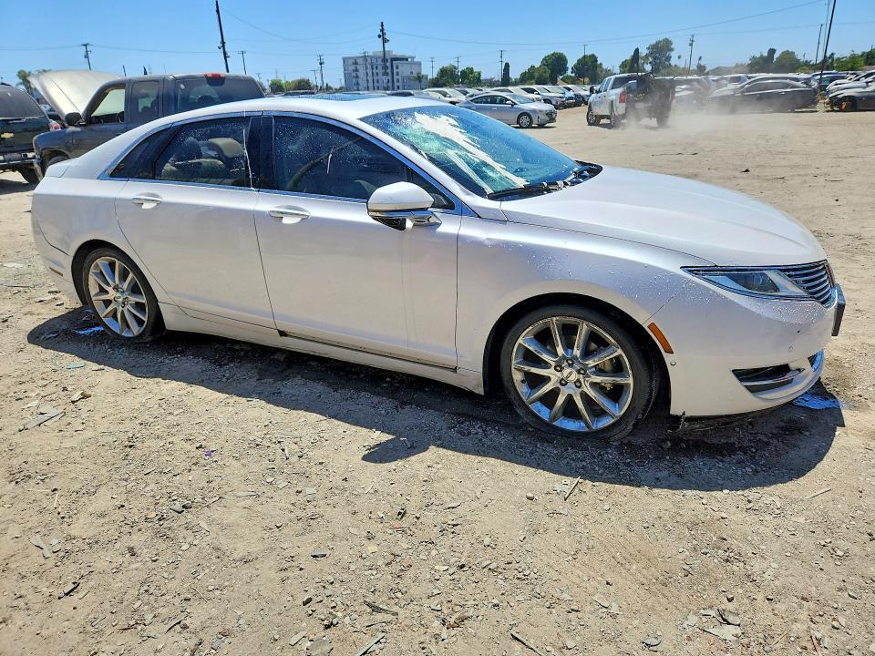 3LN6L2LU7FR604872 2015 LINCOLN MKZ photo no. 4