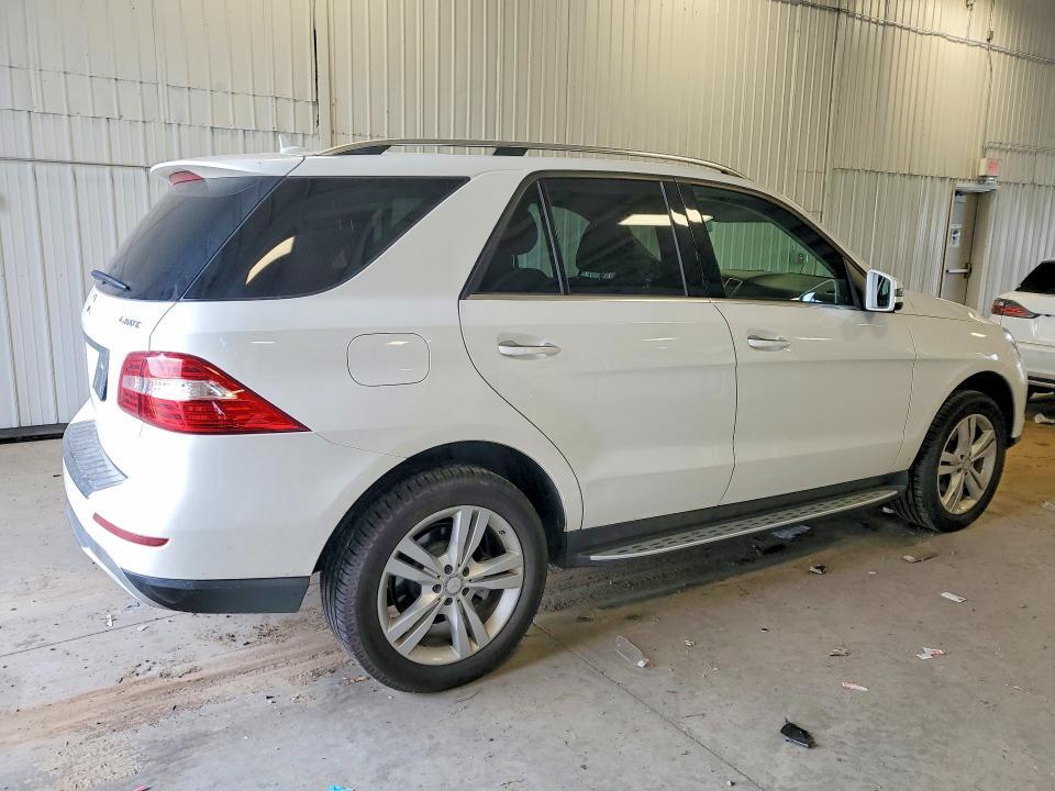 2015 MERCEDES-BENZ ML 350 4MATIC — Фото 3 из 13