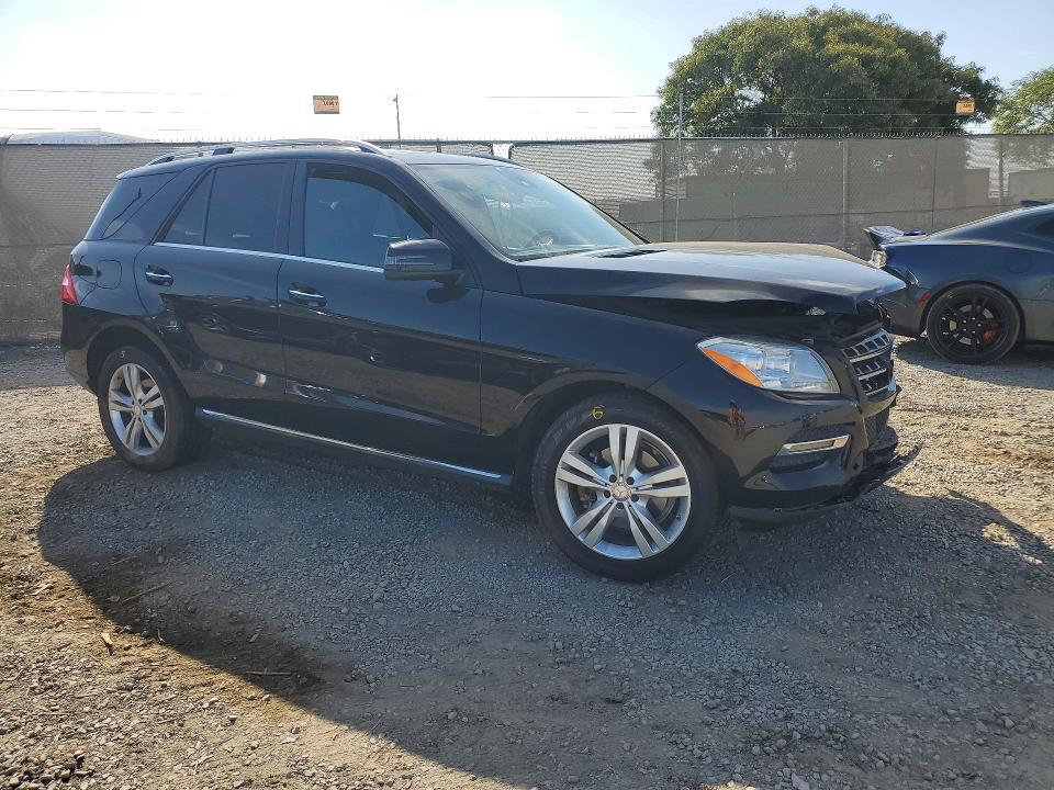 2015 MERCEDES-BENZ ML 350 — Фото 4 из 13