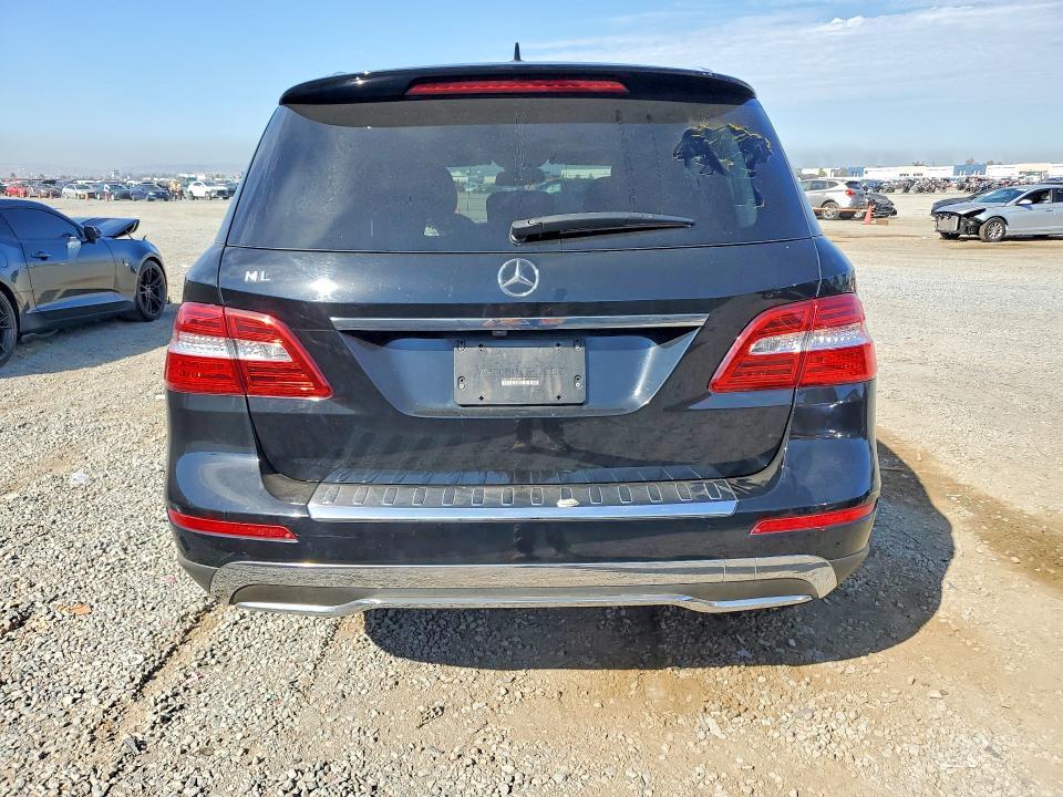 2015 MERCEDES-BENZ ML 350 — Фото 6 из 13