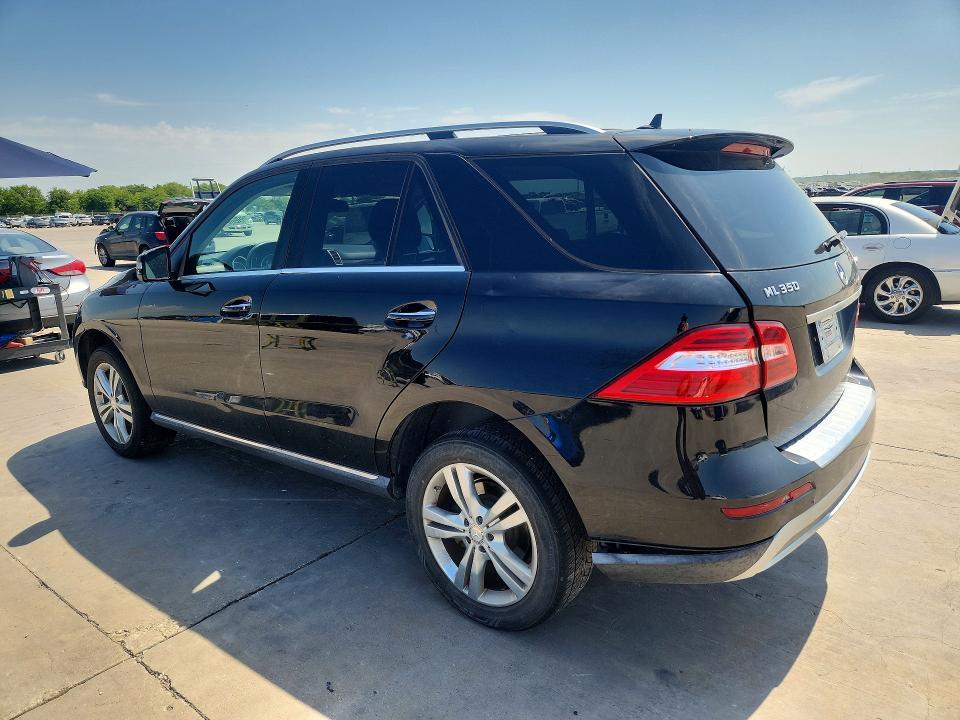 2015 MERCEDES-BENZ ML 350 4MATIC — Фото 2 из 12