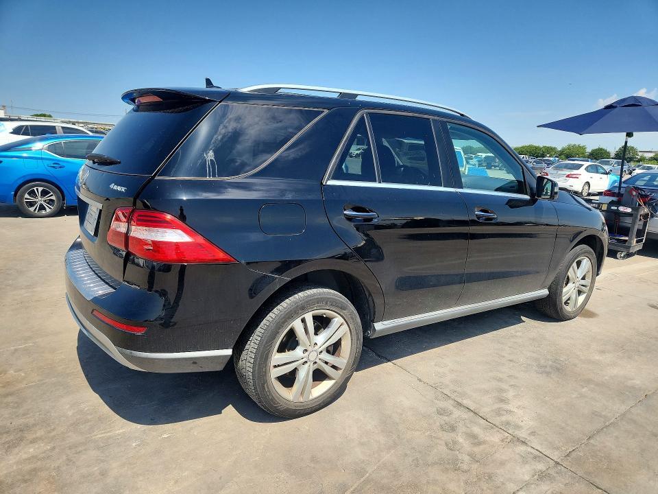 2015 MERCEDES-BENZ ML 350 4MATIC — Фото 3 из 12