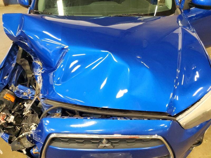 2015 MITSUBISHI OUTLANDER SPORT SE — Фото 12 из 13
