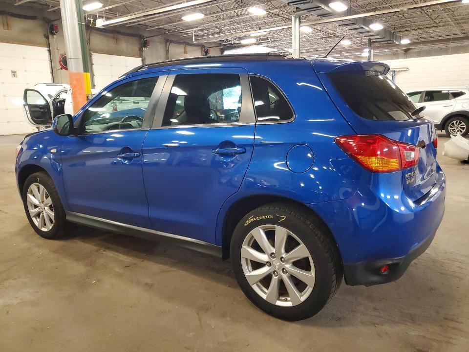 2015 MITSUBISHI OUTLANDER SPORT SE — Фото 2 из 13