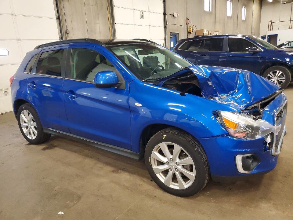 2015 MITSUBISHI OUTLANDER SPORT SE — Фото 4 из 13