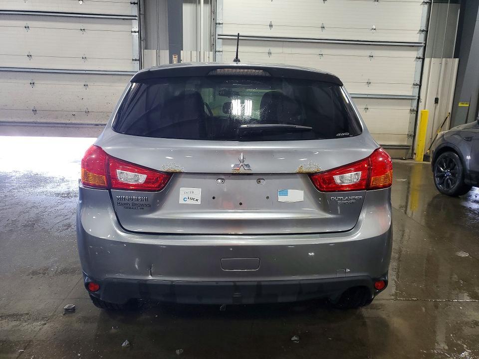 2015 MITSUBISHI OUTLANDER SPORT ES — Фото 6 из 13