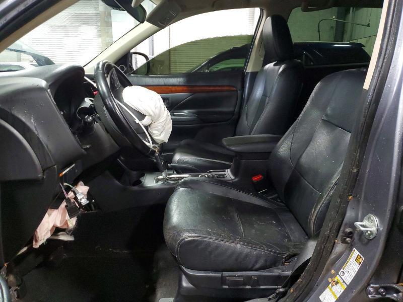 2015 MITSUBISHI OUTLANDER SE — Фото 7 из 14