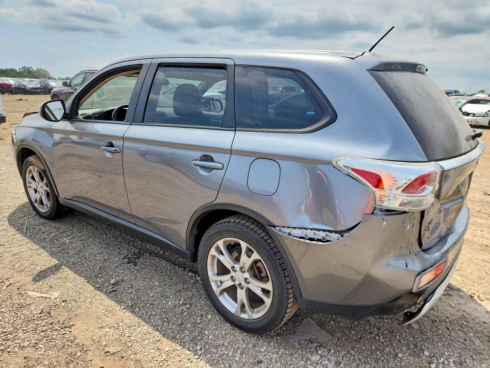2015 MITSUBISHI OUTLANDER SE — Фото 2 из 12