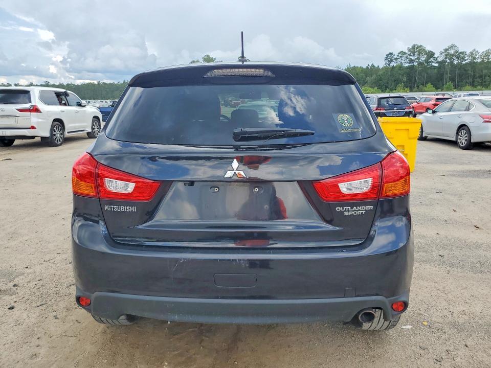 2015 MITSUBISHI OUTLANDER SPORT SE — Фото 6 из 13
