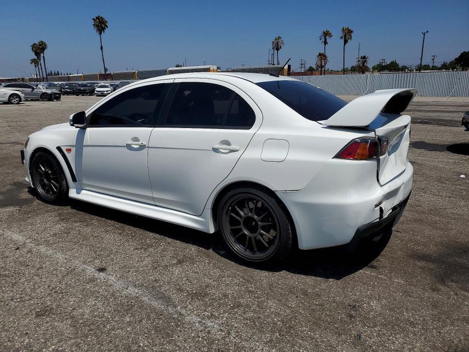JA32W8FV5FU023430 2015 MITSUBISHI LANCER photo no. 2