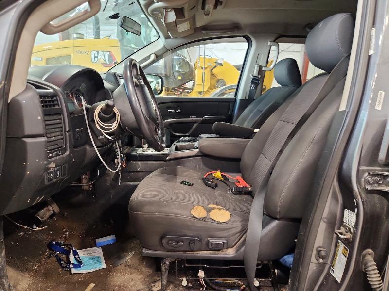 2015 NISSAN TITAN SV — Фото 7 из 12