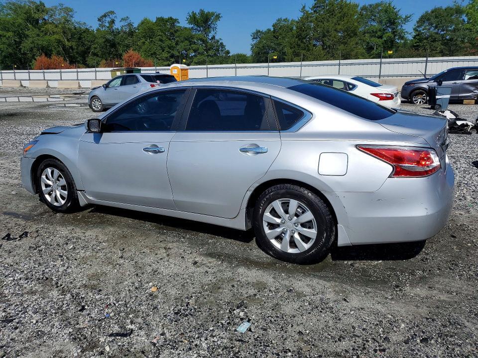 2015 NISSAN ALTIMA 2.5 S — Фото 2 из 12