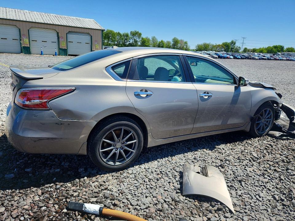 2015 NISSAN ALTIMA 2.5 SL — Фото 3 из 12