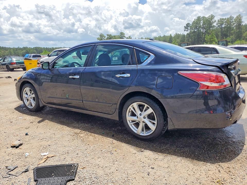 2015 NISSAN ALTIMA 2.5 SV — Фото 2 из 12