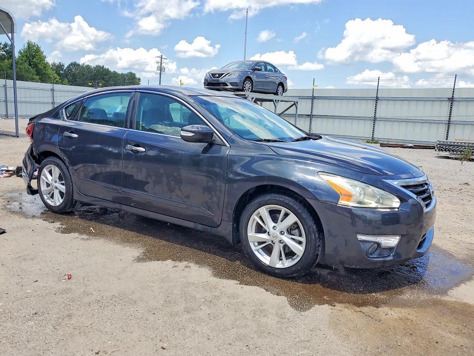 2015 NISSAN ALTIMA 2.5 SV — Фото 4 из 12