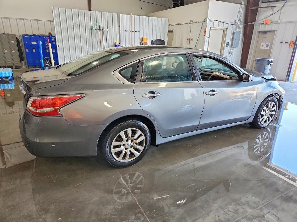 2015 NISSAN ALTIMA 2.5 S — Фото 3 из 13