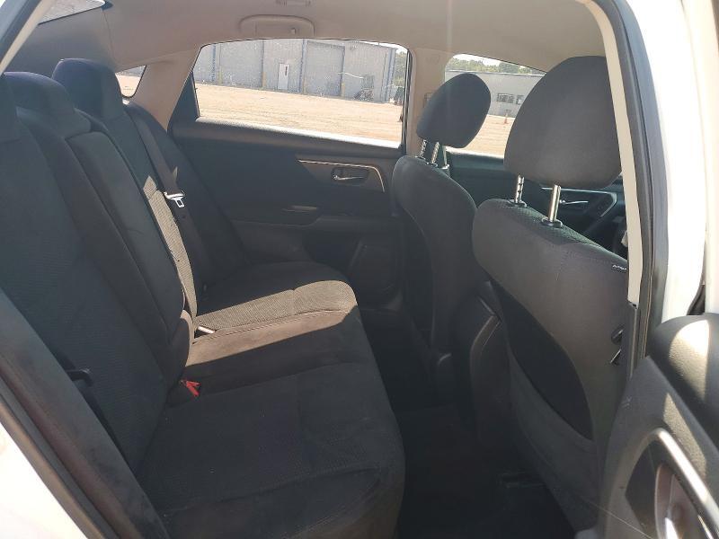 2015 NISSAN ALTIMA 2.5 S — Фото 10 из 12