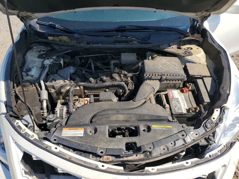 2015 NISSAN ALTIMA 2.5 S — Фото 11 из 12