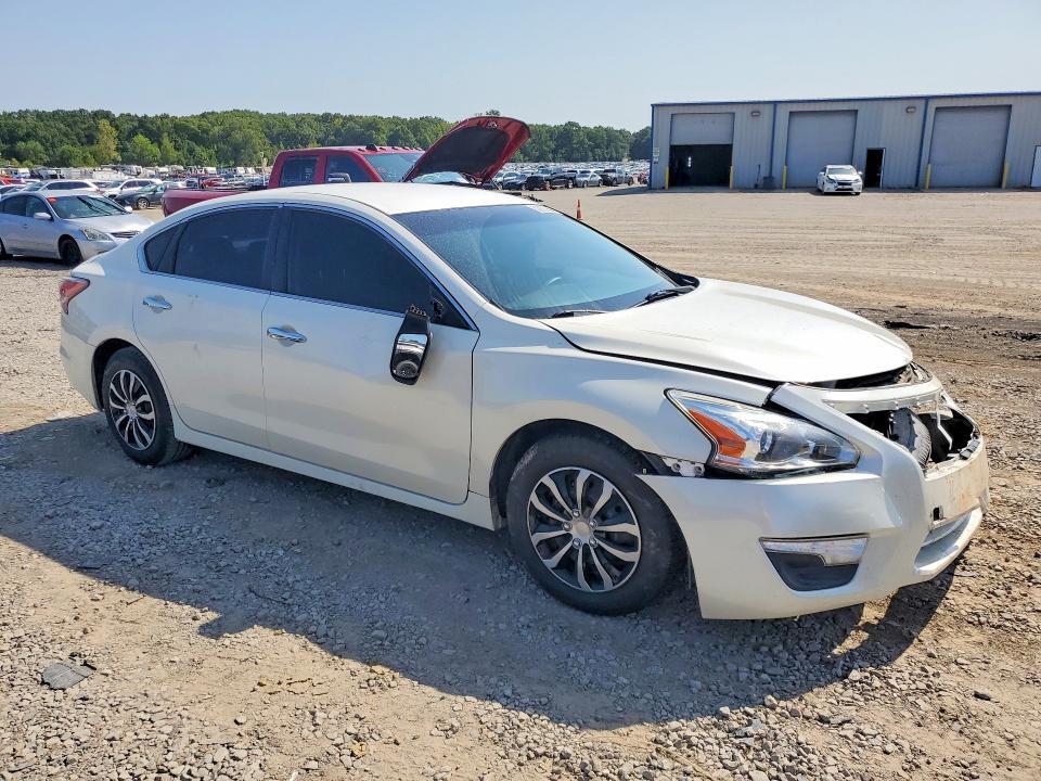 2015 NISSAN ALTIMA 2.5 S — Фото 4 из 12