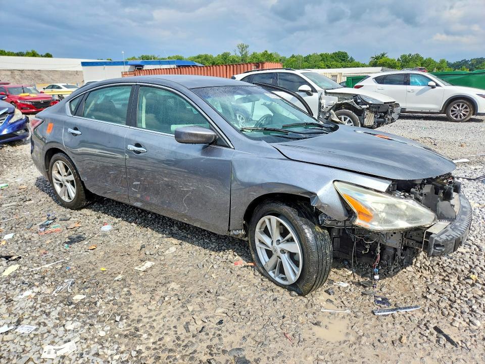 2015 NISSAN ALTIMA 2.5 SV — Фото 4 из 12