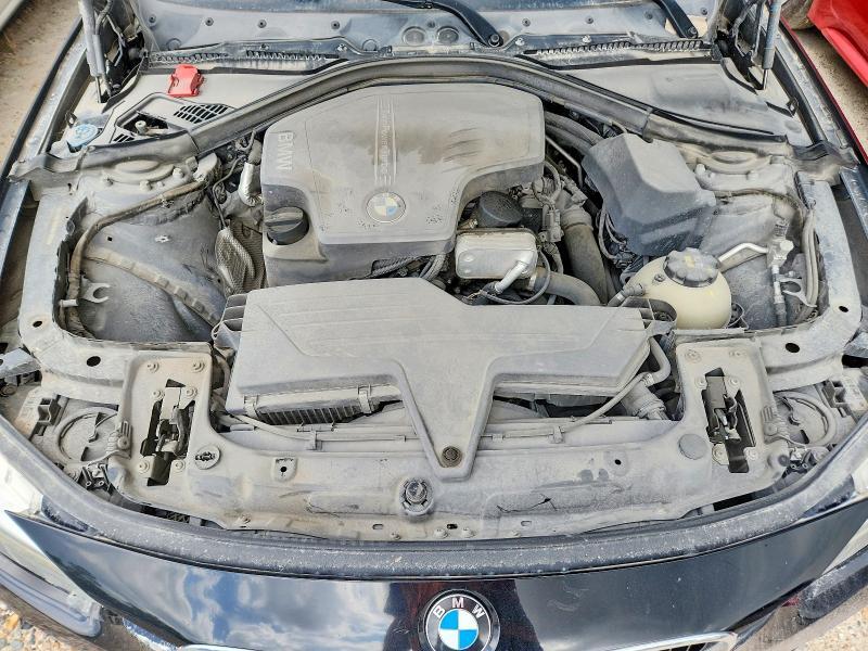 2017 BMW 320 I — Фото 11 из 12
