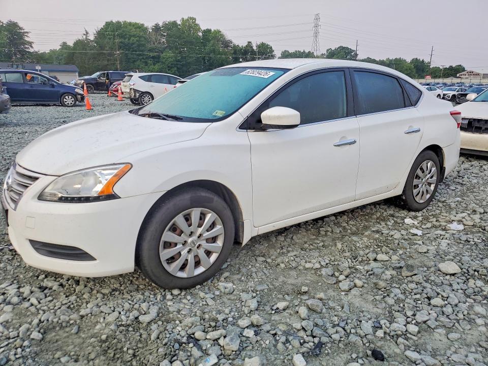3N1AB7AP2FY321669 2015 NISSAN SENTRA photo no. 1