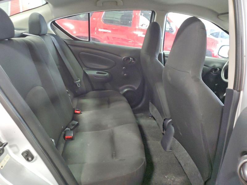 2015 NISSAN VERSA 1.6 S — Фото 10 из 12