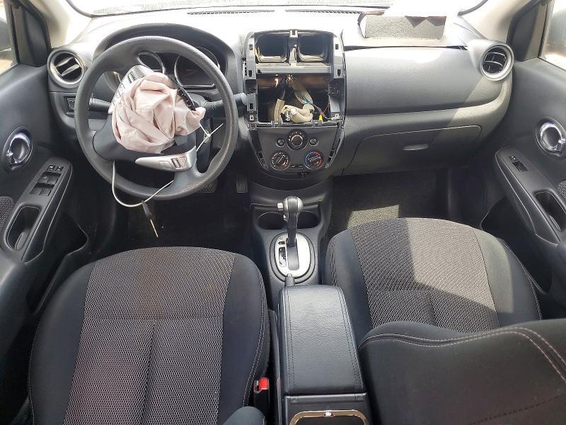 2015 NISSAN VERSA 1.6 SV — Фото 8 из 13