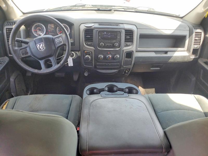 2015 RAM 1500 ST — Фото 8 из 13